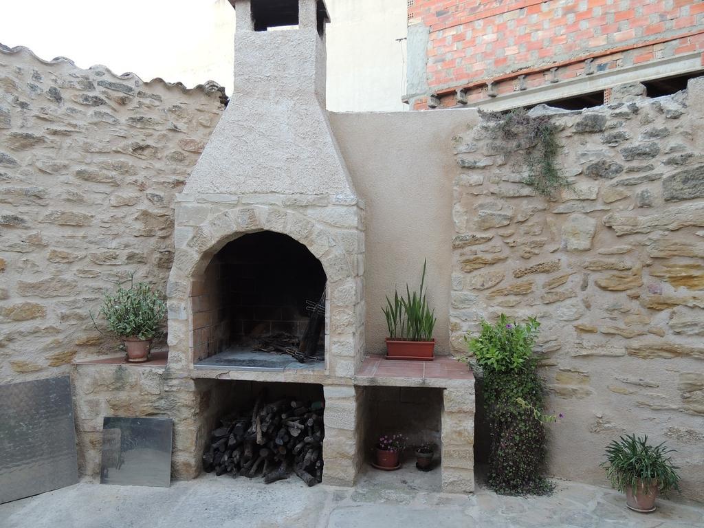 Las Bodegas Del Gilo Valdealgorfa Luaran gambar